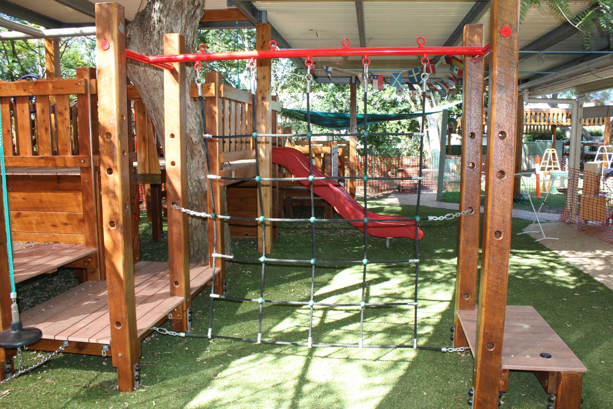 Interchangeable Commando Net Climb - Bespoke Playgrounds